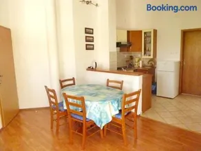 Apartments Sonja Murter Croatia - Image 2