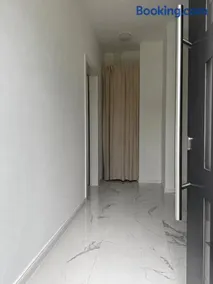 Gemütliche Wohnung mit Terrasse im Grünen - Image 4