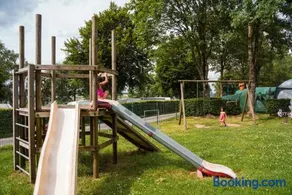 Camping Um Bierg - Image 2
