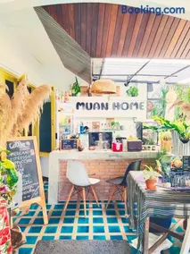 ม่วนโฮม muan home café&stay - Image 1
