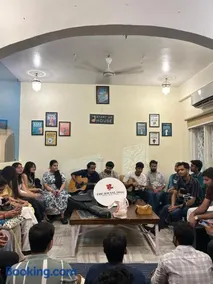 J Startup House, Jaipur - Hostel, Co-working & Rooftop Cafe - Image 1