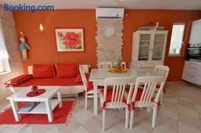 Villa MT - Image 3