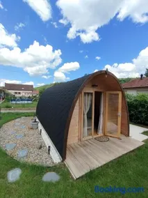 Au petit chalet - Image 1