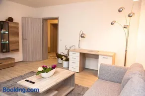 T&K Apartments near Messe Fair Trade Düsseldorf und Airport 2B - Image 4