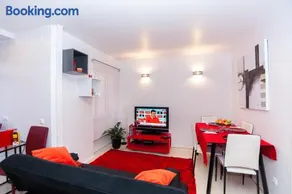 Ana's Design Apartments - Image 2