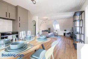 Sali Suite - Modern Attic Stay - Image 1