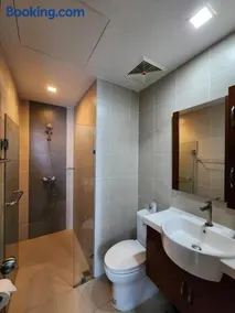 Megaworld Furnished Studio Near Mall/Marriott/ICC - Image 4