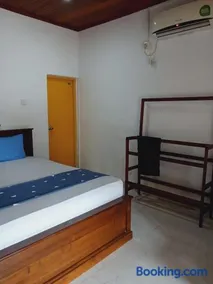 River Side Holiday Inn - Image 3