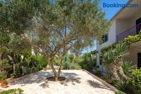 Apartment DUBA - Image 1
