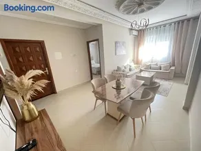Quiet modern apartment with AC near to Malabata beach And train station - Image 1