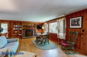 Pickerel Cove Cottage - Image 5