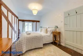 2 Bed in Lavenham oc-24ss - Image 5