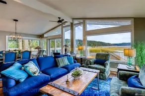 Oasis By The Sea - Image 1