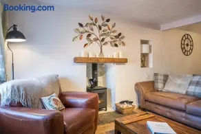 Country Nest - Image 3
