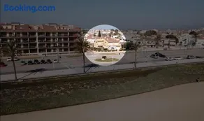 Apartament amb jardi a la platja d'Empuriabrava - Image 2