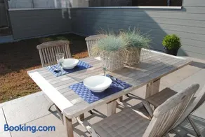modern, gezellig vakantieappartement met ruim terras en garage in Oostende - Image 2