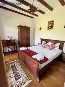 Casa Tudorescu - Image 1