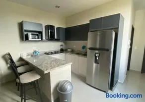 Departamento en Zona Dorada - Image 3