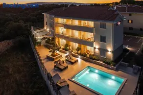 Villa Orhideja - Image 1
