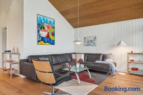 Stylish And Modern Holiday Home With Large Terraces And Private Bathing Jetty Just A Few Minutes Walk From The Child-Friendly Handrup Beach And - Image 3