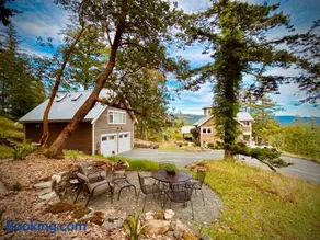 Madrona Suite - Image 2