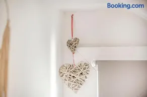 Attic 3 bedroom close to Central London - Image 2