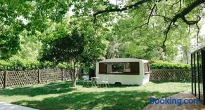 Shanghai Dawn Garden Spring Rest Villa -Free Disneyland Shuttle Service - Image 1