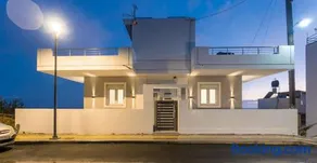 Avra 1 modern seaview home - Image 3