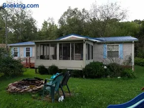 Thomas Holiday Home - Image 2