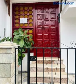 Aura 1 Apartment in Samos Town - Image 2