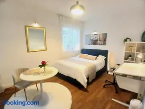 Heine Stay - Image 1