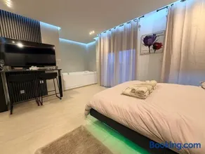 Soft Touch House - Image 1