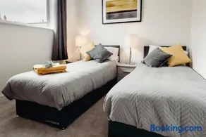 K Suites - Station Road 13 - Image 3