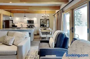 Timberline Condominiums 3 Bedroom Premier Unit B1A - Image 4
