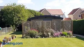 The Annexe, Cornfields - Image 4