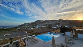 Mykonos4Islands Seaside Villas and Suites - Image 2