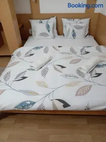 Kohári Vendégház és Pince - Image 2
