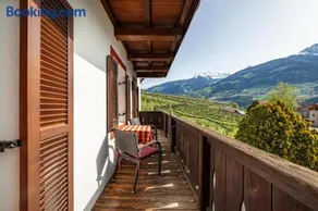 Familienorientiertes Apartment mit Pool, Grill und Garten | Bergblick | Perfekt für die Arbeit von Zuhause - Image 1