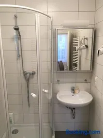 AJO Apartments - Alte Donau Terrace Studio - Self-Check-in - Image 4