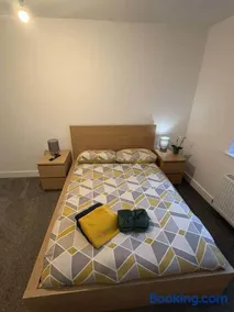 2 Bedroom Serviced Apartment in Loftus - Image 2