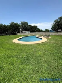 Full HOME with 2 KING BEDS and a POOL - Image 1