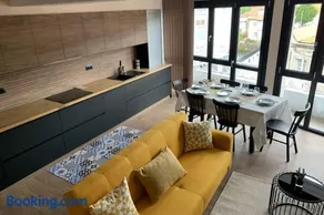 Duplex con terraza - Image 1