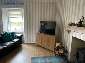 Garden Cottage - Image 1
