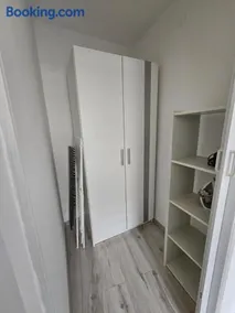 Apartment Aria - Image 5