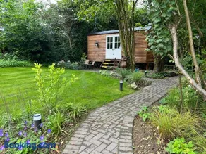 Tranquil Spot Shepherds Hut - Image 1