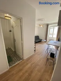 Corte magnifique T2 45m2 neuf 5 personnes place st marcel hyper centre wifi lave linge tv - Image 2