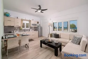 Paximadia - beach front - Image 2