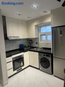 Hotel apartment ground floor with private garden - Image 2