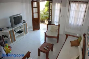 Paraiso Moradas - Image 2