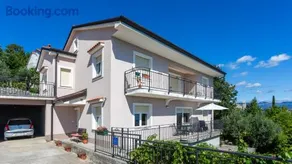 Apartman Sepic by Villas guide - Image 4